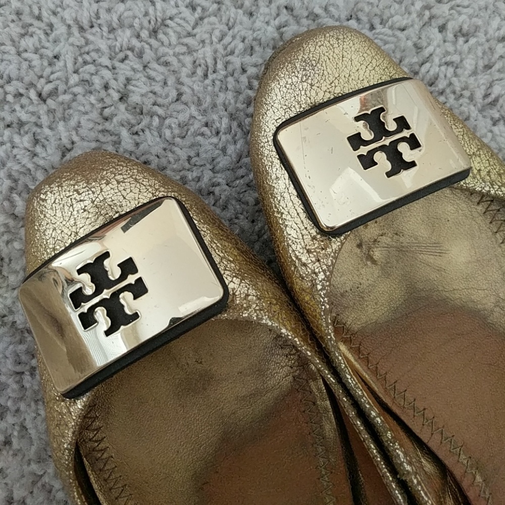 Auth. Tory Burch Beautiful Leather Metallic Gold Logo Ballet Flats Sz 9 RARE